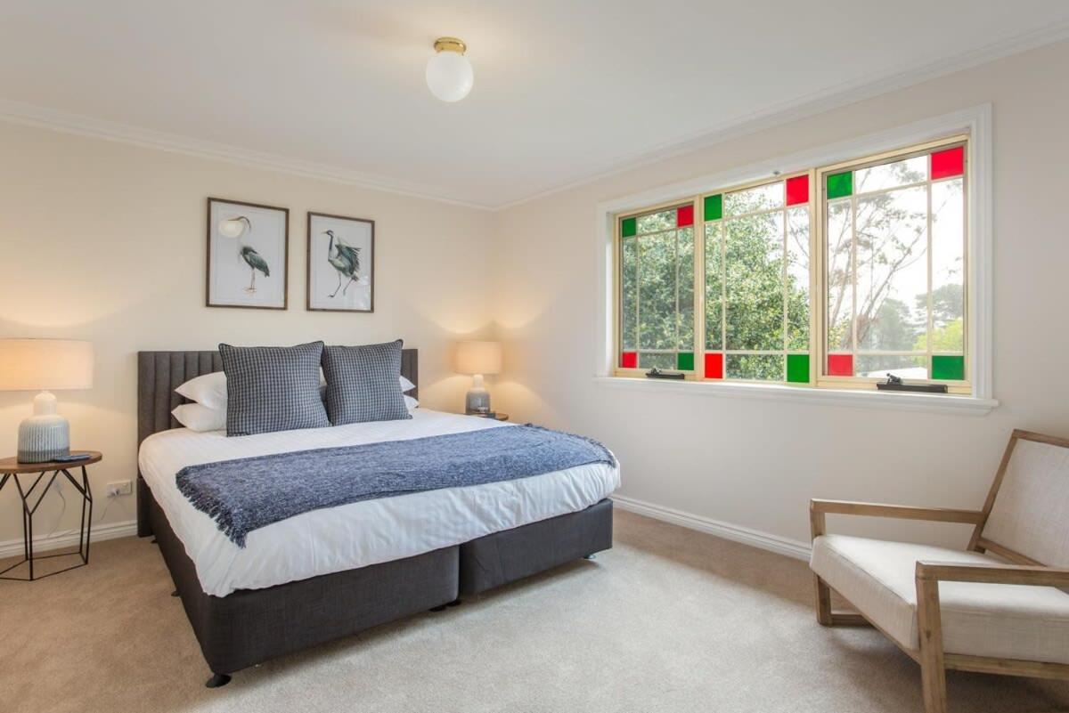 Stunning Katoomba Home With Lush Garden&Playground Экстерьер фото